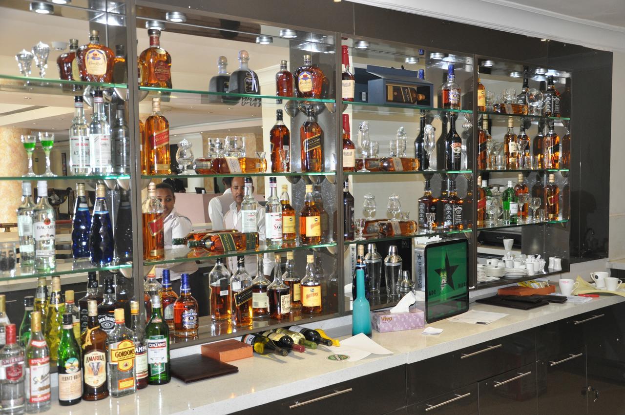 אדיס אבבה Elilly International Hotel מראה חיצוני תמונה