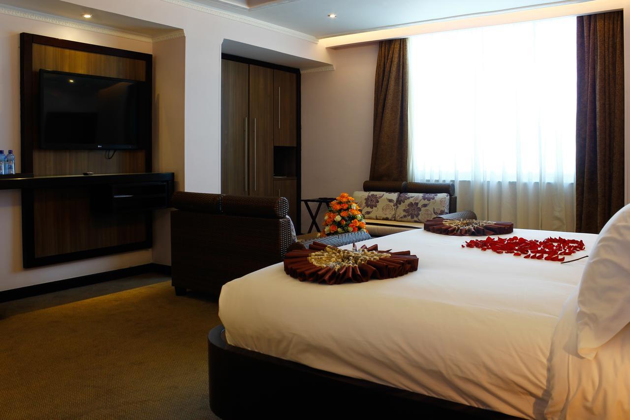אדיס אבבה Elilly International Hotel מראה חיצוני תמונה