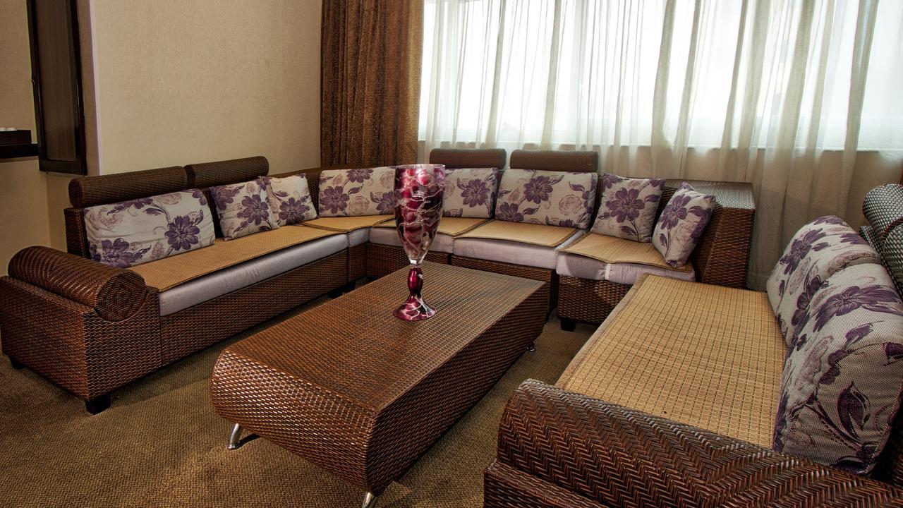 אדיס אבבה Elilly International Hotel מראה חיצוני תמונה