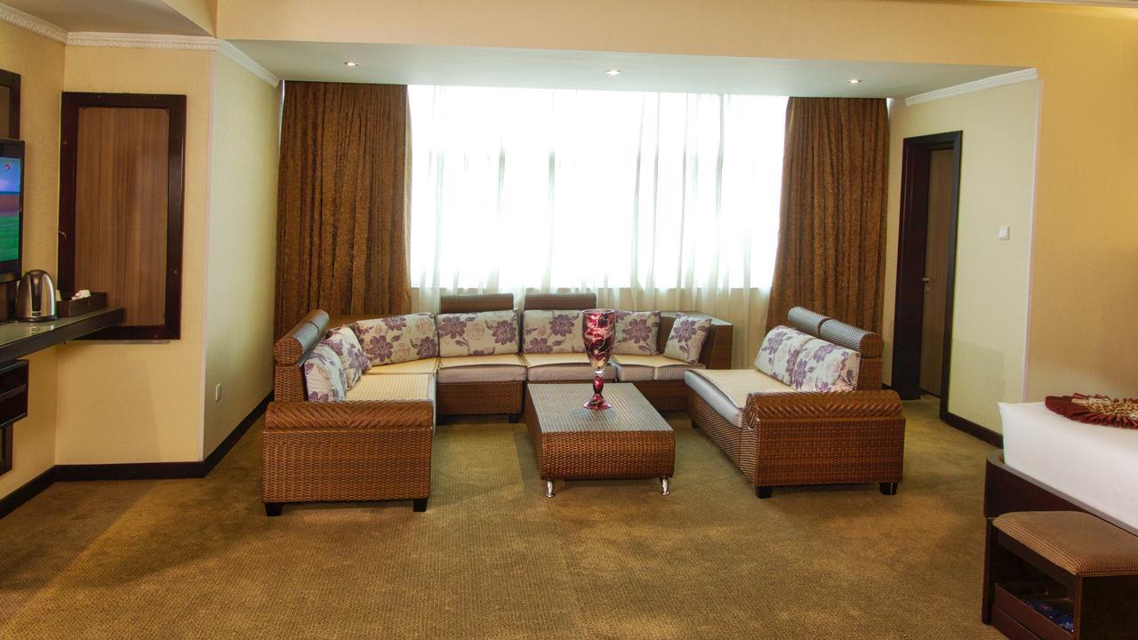 אדיס אבבה Elilly International Hotel מראה חיצוני תמונה